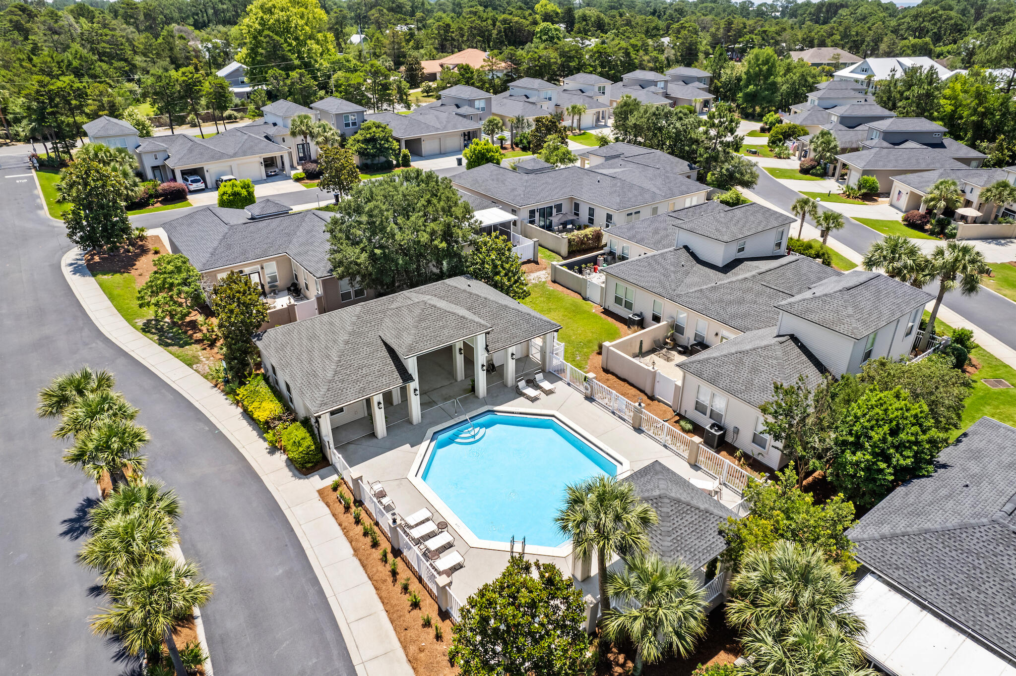 148 Courtyard Circle Santa Rosa Beach, FL 32459 - Photo 2 of 26 Gallery Image 2