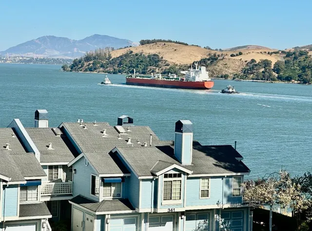 $380,000 | 611 Sea Ranch Court, Unit 6, Vallejo, CA 94591