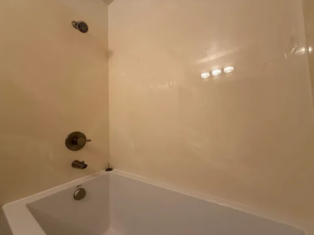 $380,000 | 611 Sea Ranch Court, Unit 6, Vallejo, CA 94591