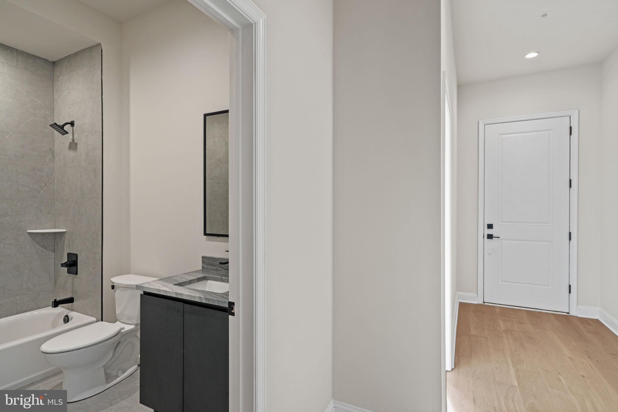 2715 Lorraine Street Philadelphia, PA 19131 - Photo 12 of 48