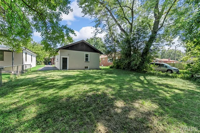 $135,000 | 19 Lee Avenue, Ferguson, MO 63135