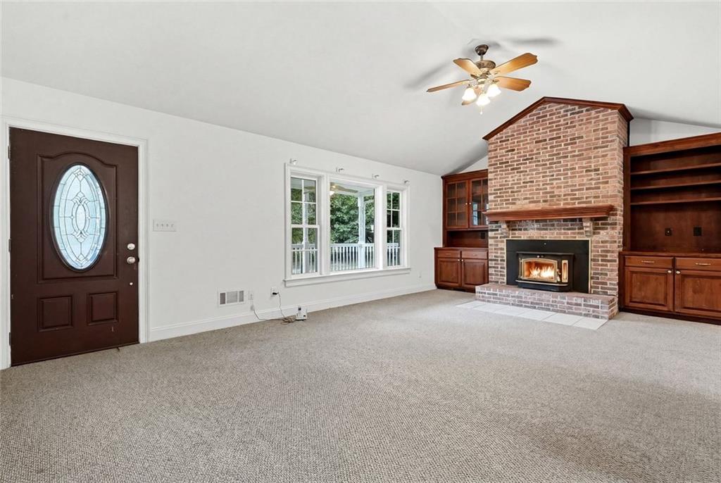 176 Mill Trace Court Cleveland, GA 30528 - Photo 3 of 32