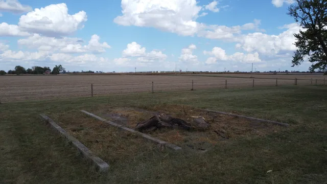 $459,900 | 1985 North 670 East Road, Gilman, IL 60938