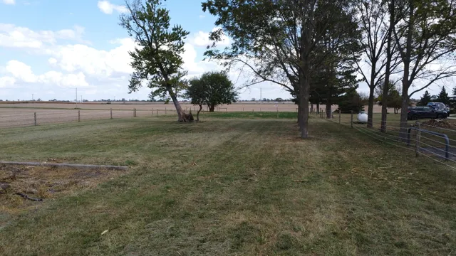 $459,900 | 1985 North 670 East Road, Gilman, IL 60938