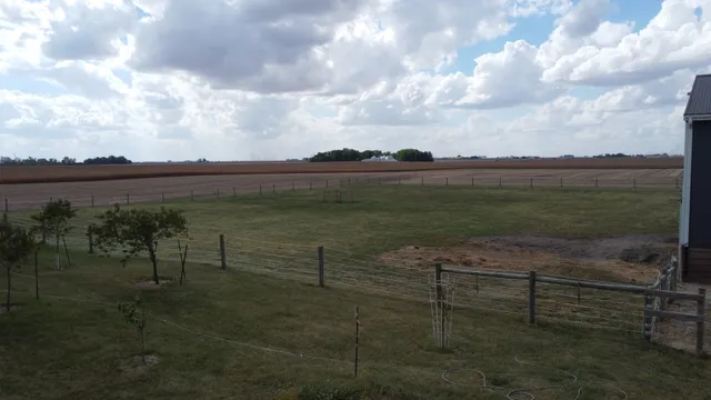 $459,900 | 1985 North 670 East Road, Gilman, IL 60938