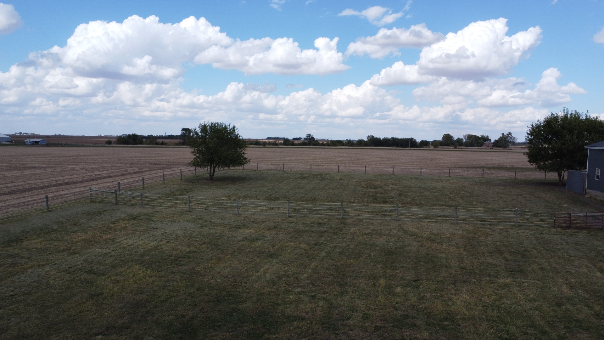 1985 North 670 East Road Gilman, IL 60938 - Photo 16 of 47