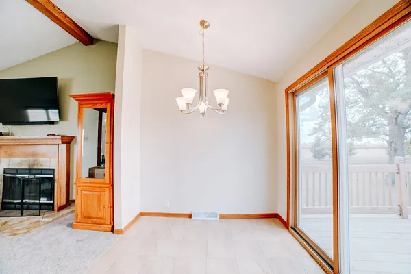 $405,000 | 1985 North 670 East Road, Gilman, IL 60938