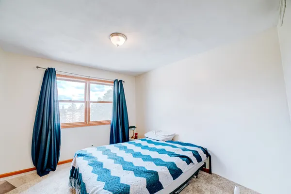 $405,000 | 1985 North 670 East Road, Gilman, IL 60938