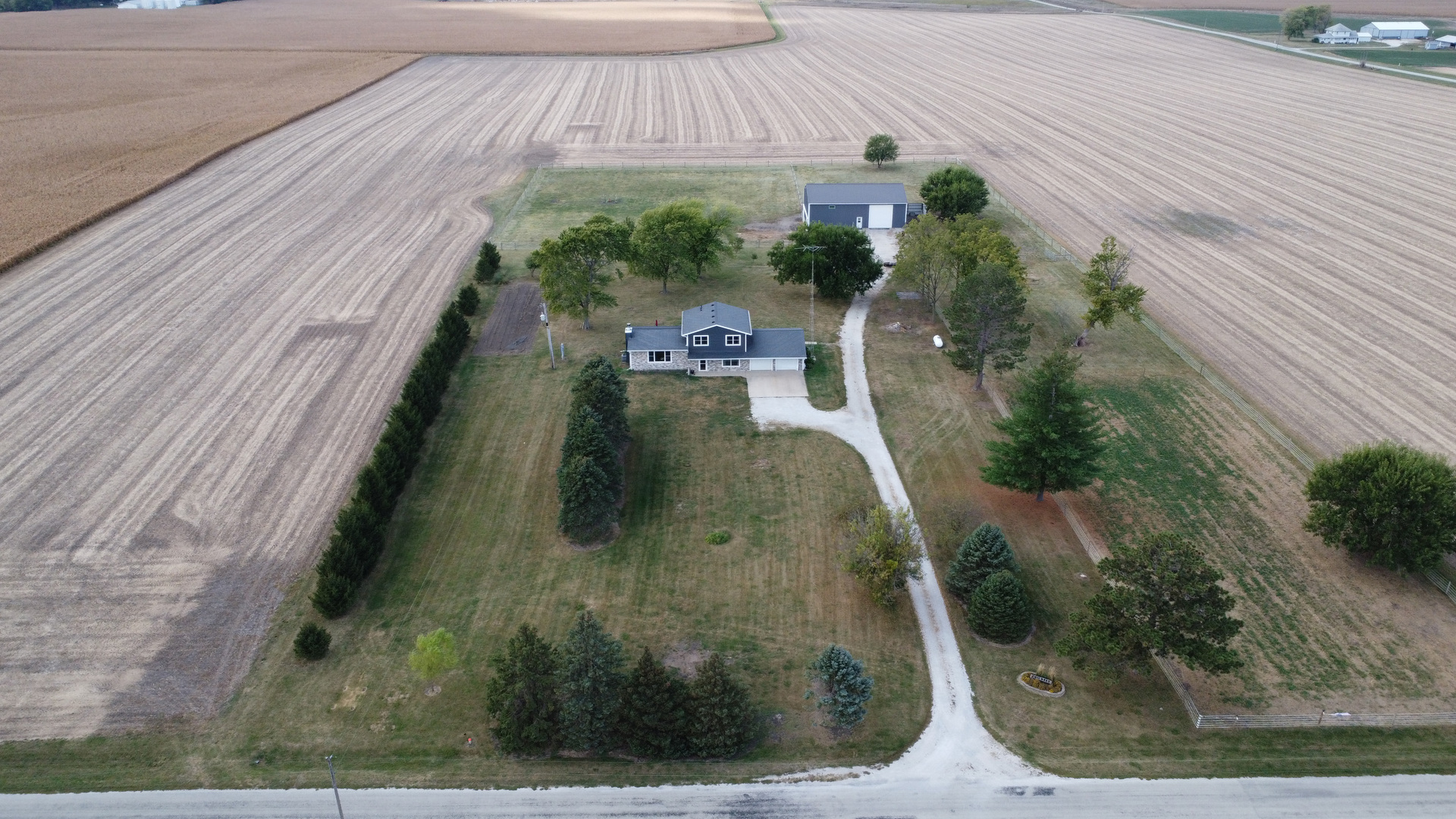 1985 North 670 East Road Gilman, IL 60938 - Photo 8 of 47