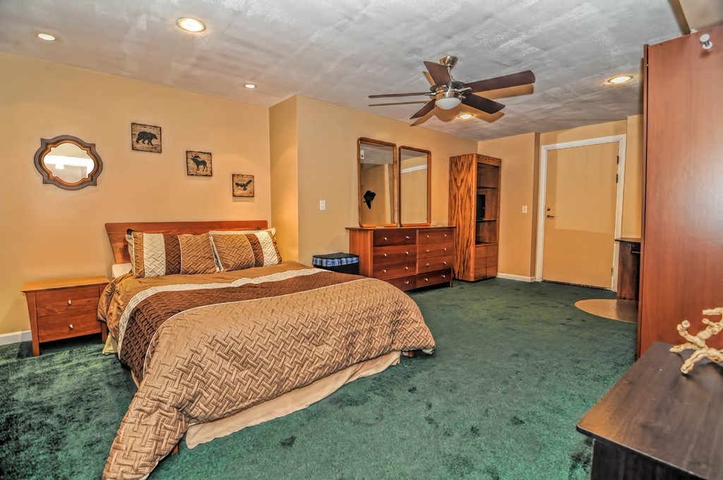 7 Colonel Gridley Road Sharon, MA 02067 - Photo 25 of 30 Gallery Image 25