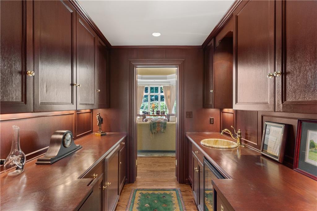 282 Justabout Road Venetia, PA 15367 - Photo 15 of 50 a kitchen with a sink stove and cabinets
