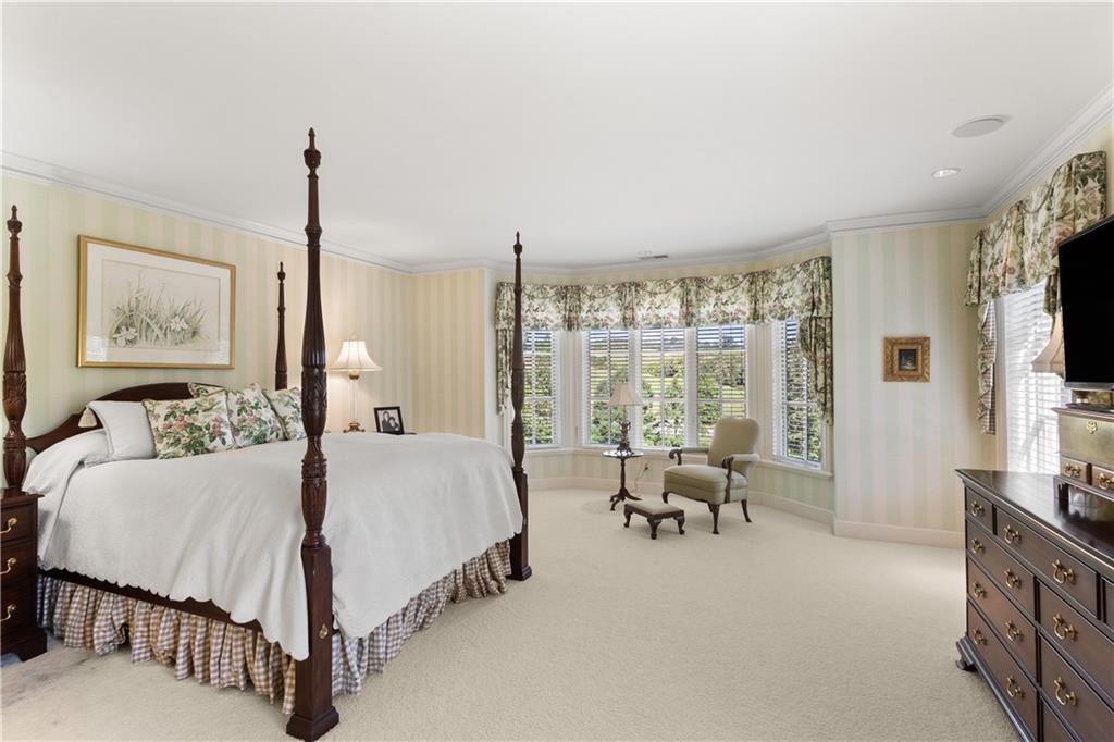 282 Justabout Road Venetia, PA 15367 - Photo 35 of 50 a living room with a bed furniture and a large window