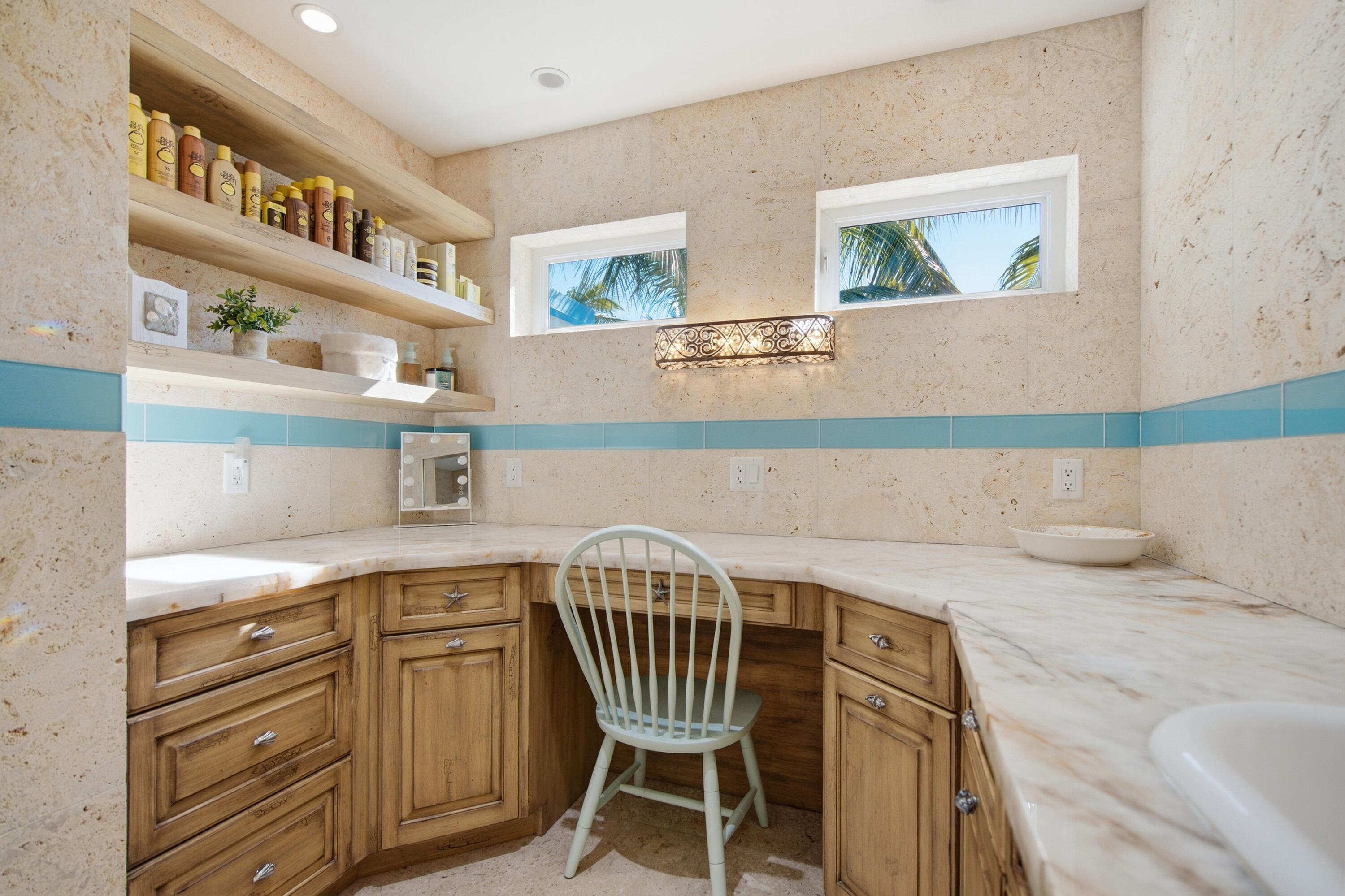 101 Oleander Circle Key Largo, FL 33037 - Photo 33 of 126 Main_House_029