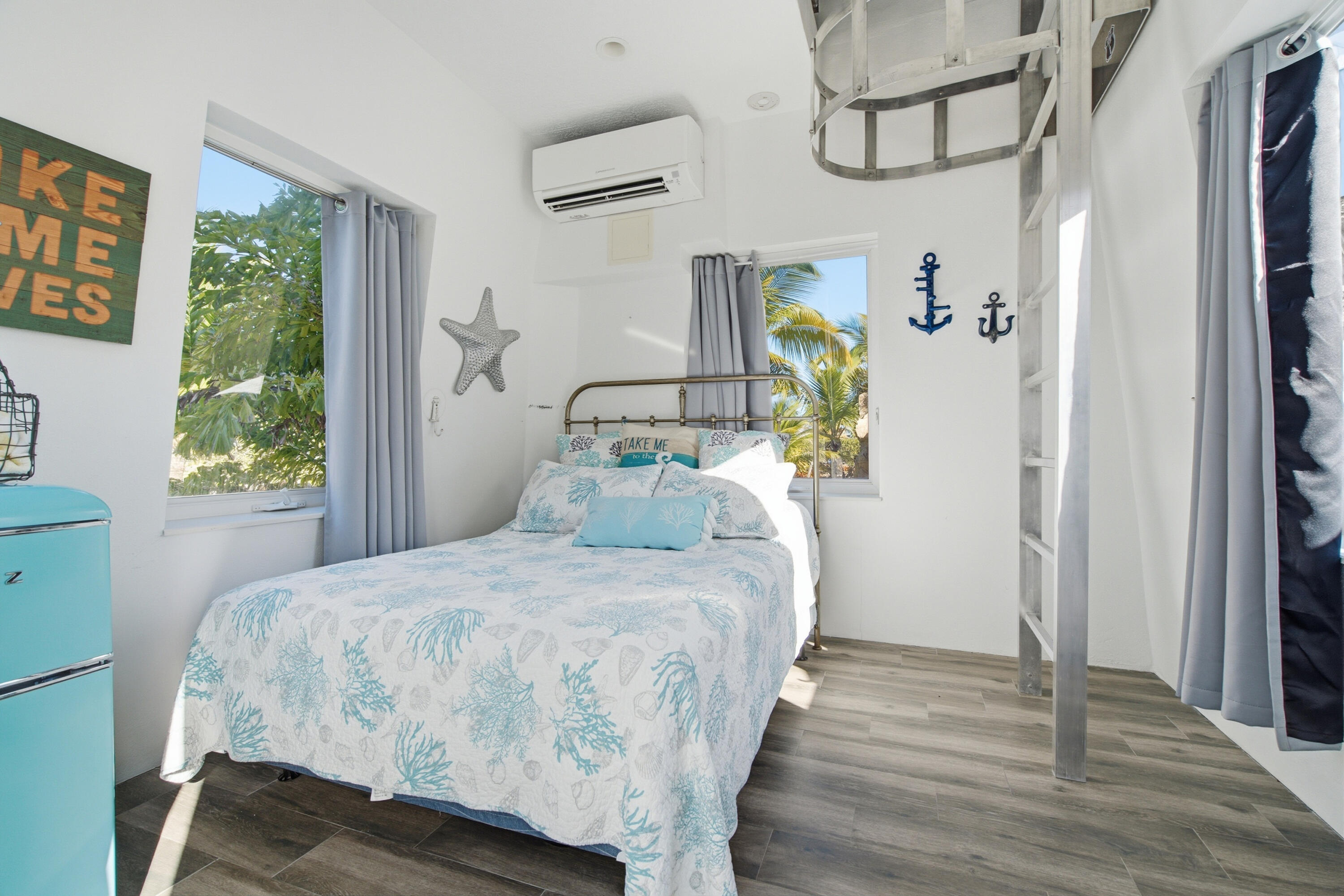 101 Oleander Circle Key Largo, FL 33037 - Photo 71 of 126 Light_and_Bunk_House_013