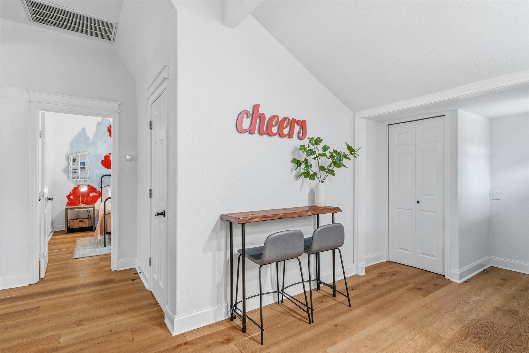 504 East 5th Street Georgetown, TX 78626 - Photo 11 of 34