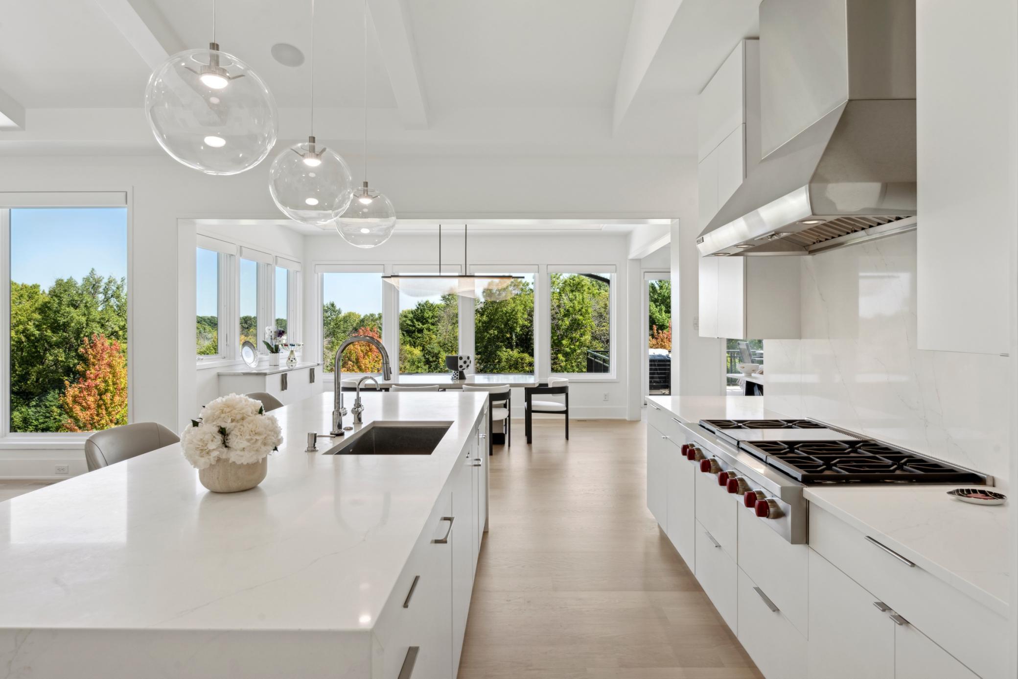 460 Indian Hill Road Chanhassen, MN 55317 - Photo 8 of 28