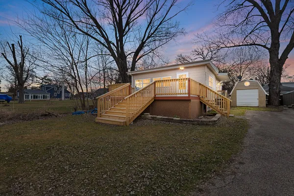 $249,000 | 26377 Marie Road, Antioch, IL 60002