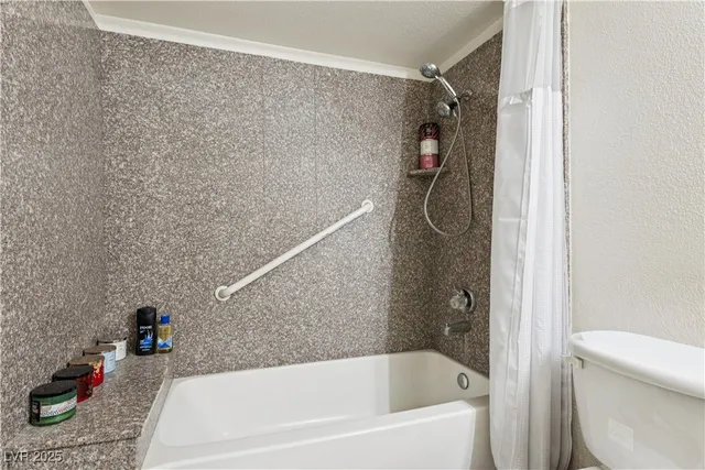 $199,999 | 2451 North Rainbow Boulevard, Unit 1083, Las Vegas, NV 89108