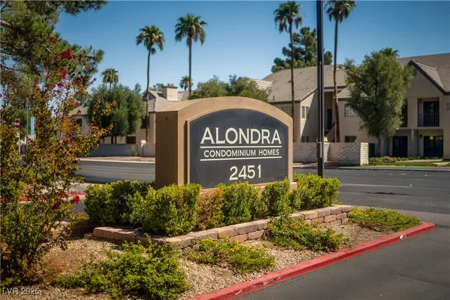 $199,999 | 2451 North Rainbow Boulevard, Unit 1083, Las Vegas, NV 89108