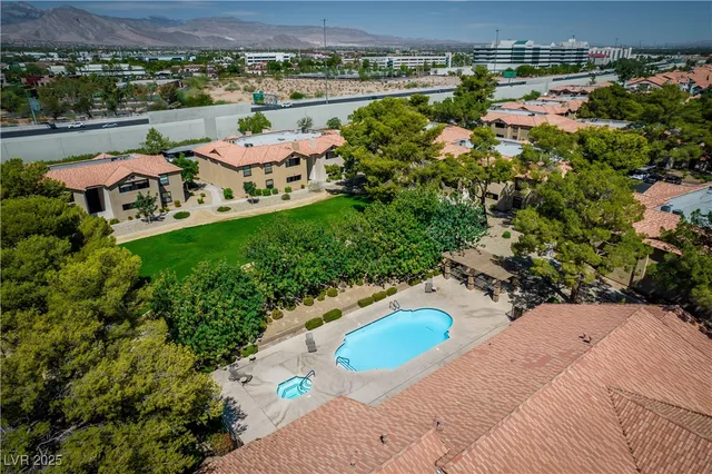 $199,999 | 2451 North Rainbow Boulevard, Unit 1083, Las Vegas, NV 89108