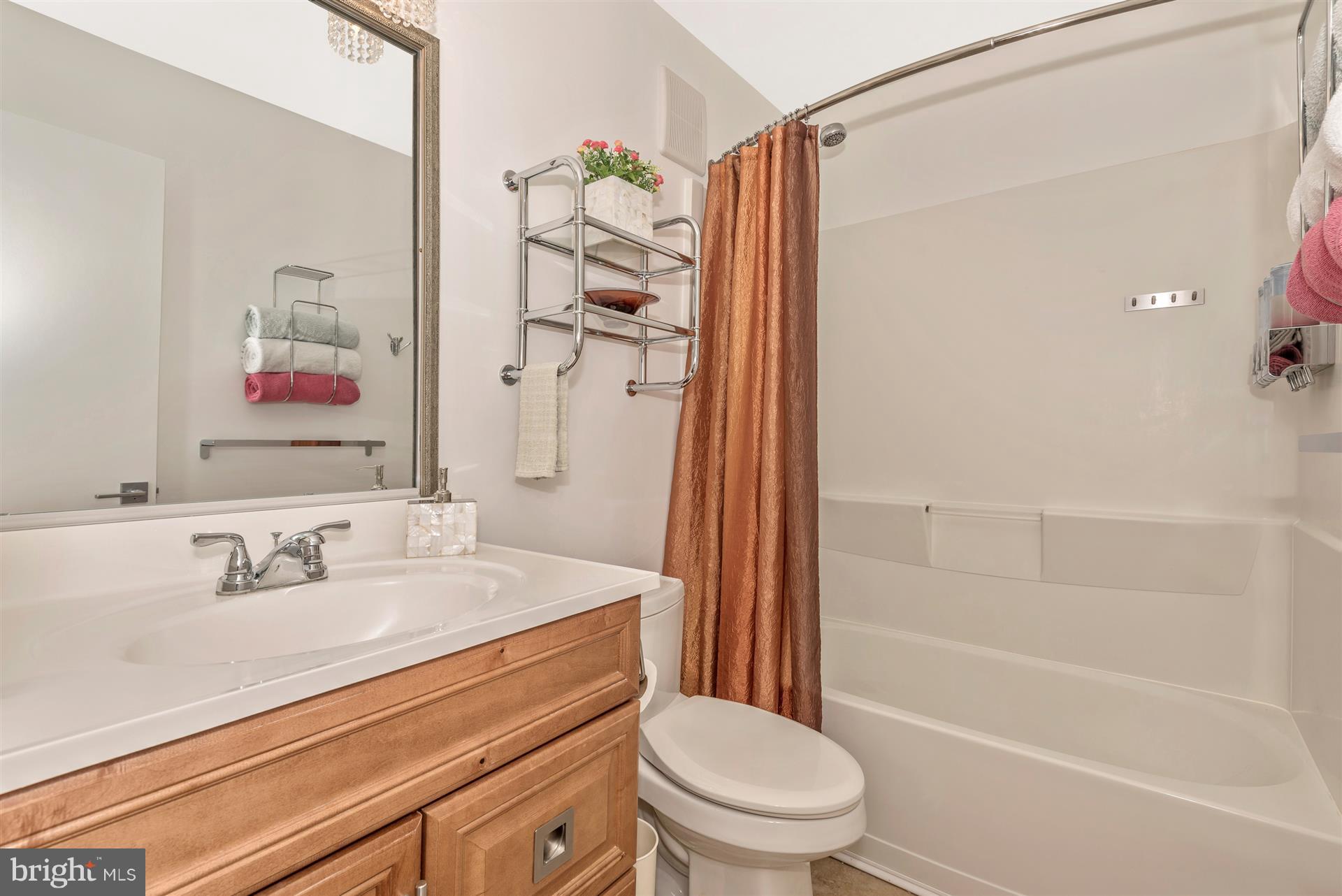 13974 Lullaby Road, Unit 3 Germantown, MD 20874 - Photo 13 of 28 Updated full bath