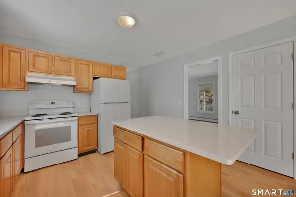 $485,000 | 5 Brooke Hill Road, East Haddam, CT 06423
