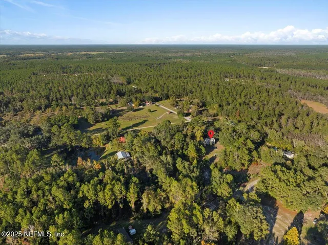 a view of outdoor space and city