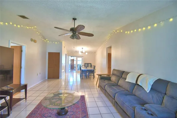 $349,000 | 3654 Opal Drive, Mulberry, FL 33860
