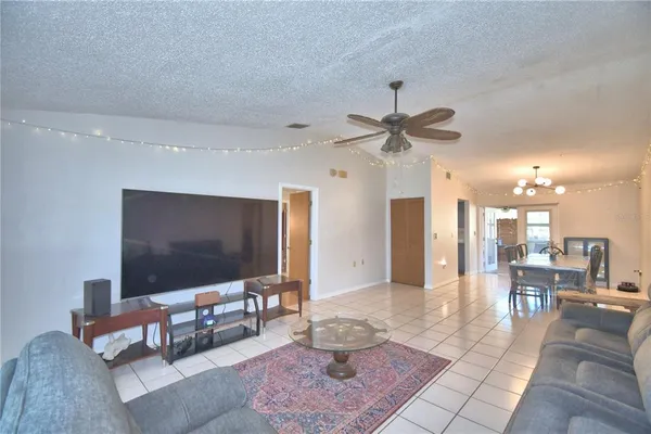 $349,000 | 3654 Opal Drive, Mulberry, FL 33860