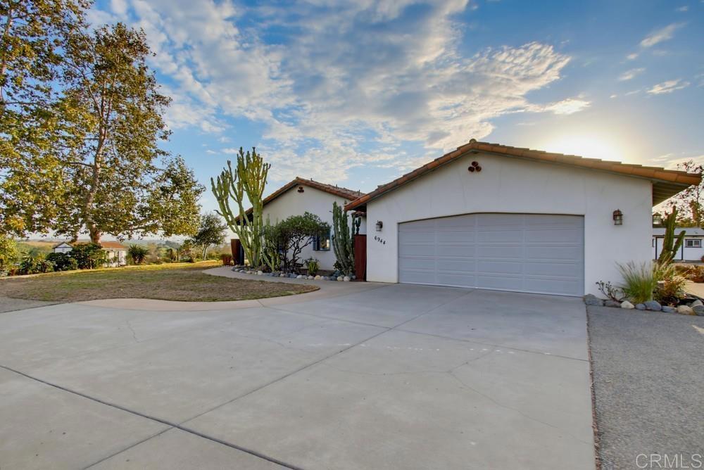 6944 West Lilac Road Bonsall, CA 92003 - Photo 4 of 64 Gallery Image 4