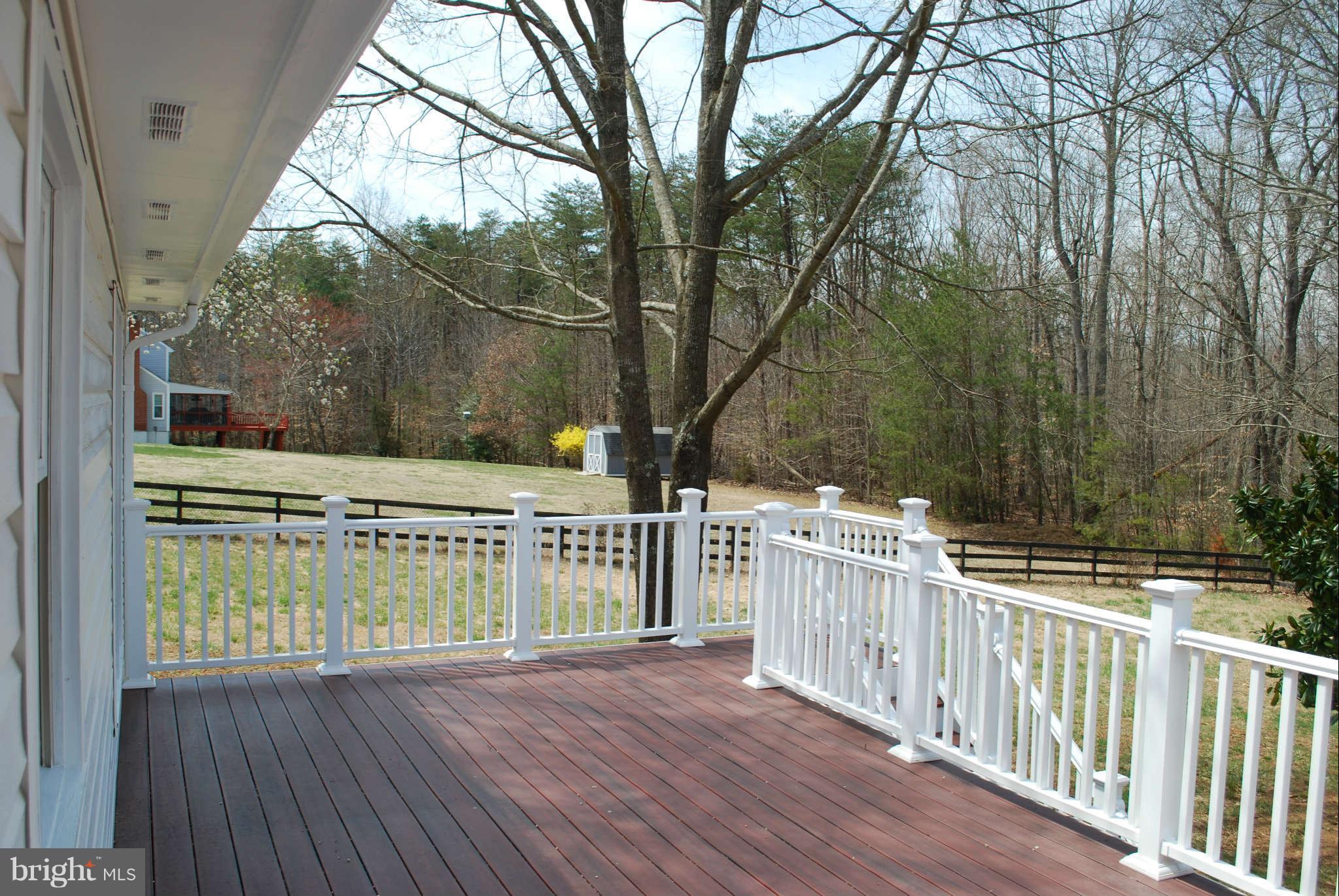 13102 Mill Road Fredericksburg, VA 22407 - Photo 21 of 27 Exterior (Rear)