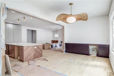 $1,950,000 | 3449 Keswick Drive, Atlanta, GA 30341