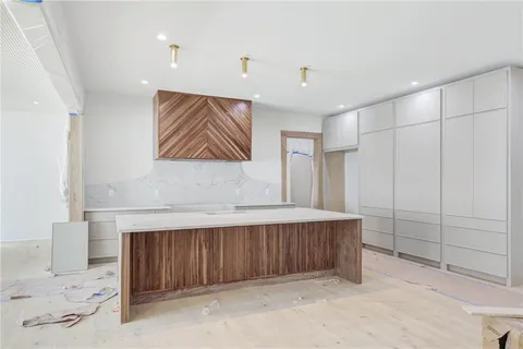 $1,950,000 | 3449 Keswick Drive, Atlanta, GA 30341