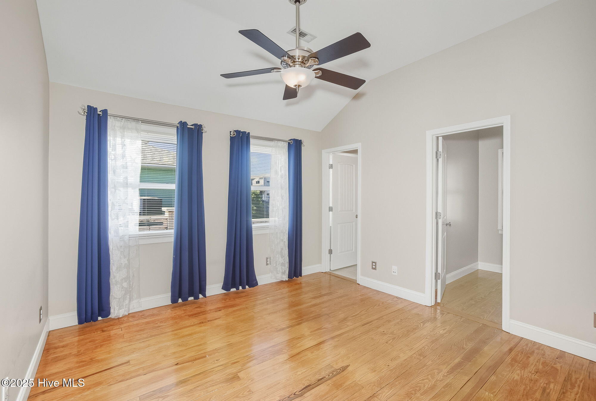 209 West Terminal Boulevard Atlantic Beach, NC 28512 - Photo 15 of 35 9-web-or-mls-chadwick-visuals-209-w-term
