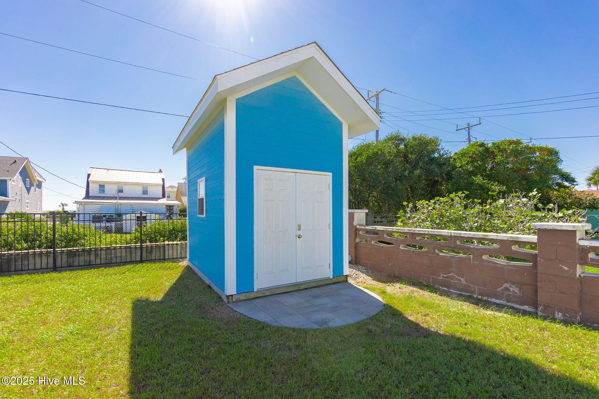 209 West Terminal Boulevard Atlantic Beach, NC 28512 - Photo 29 of 35 26-web-or-mls-chadwick-visuals-209-w-ter