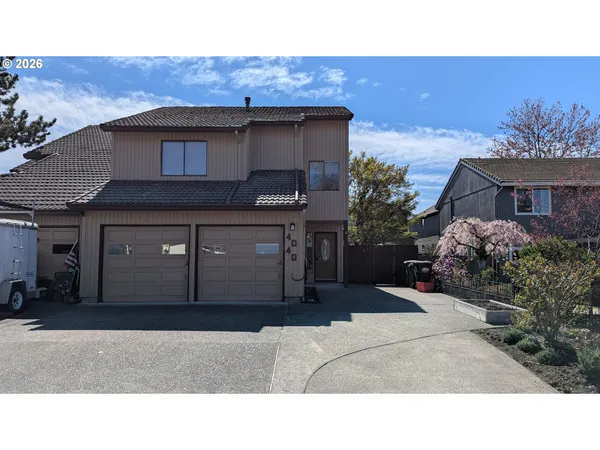 $425,000 | 4040 Southeast Wynnwood Drive, Hillsboro, OR 97123