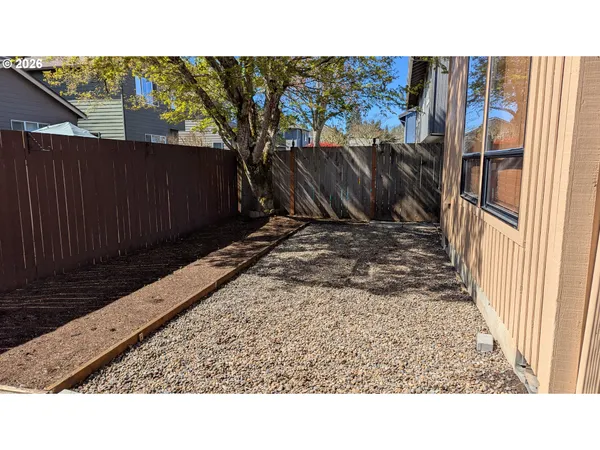 $425,000 | 4040 Southeast Wynnwood Drive, Hillsboro, OR 97123