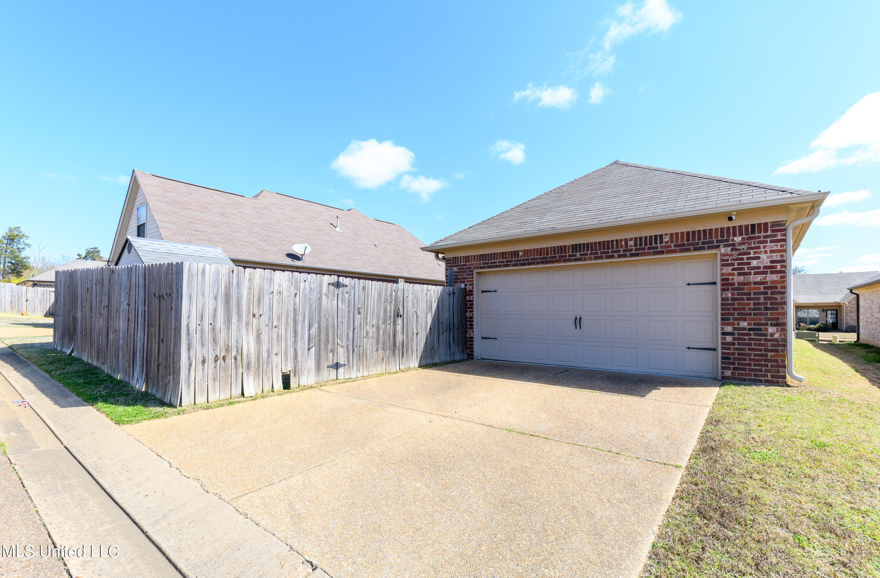 3079 Logan's Loop Hernando, MS 38632 - Photo 19 of 20 3079 Logans Loop-22