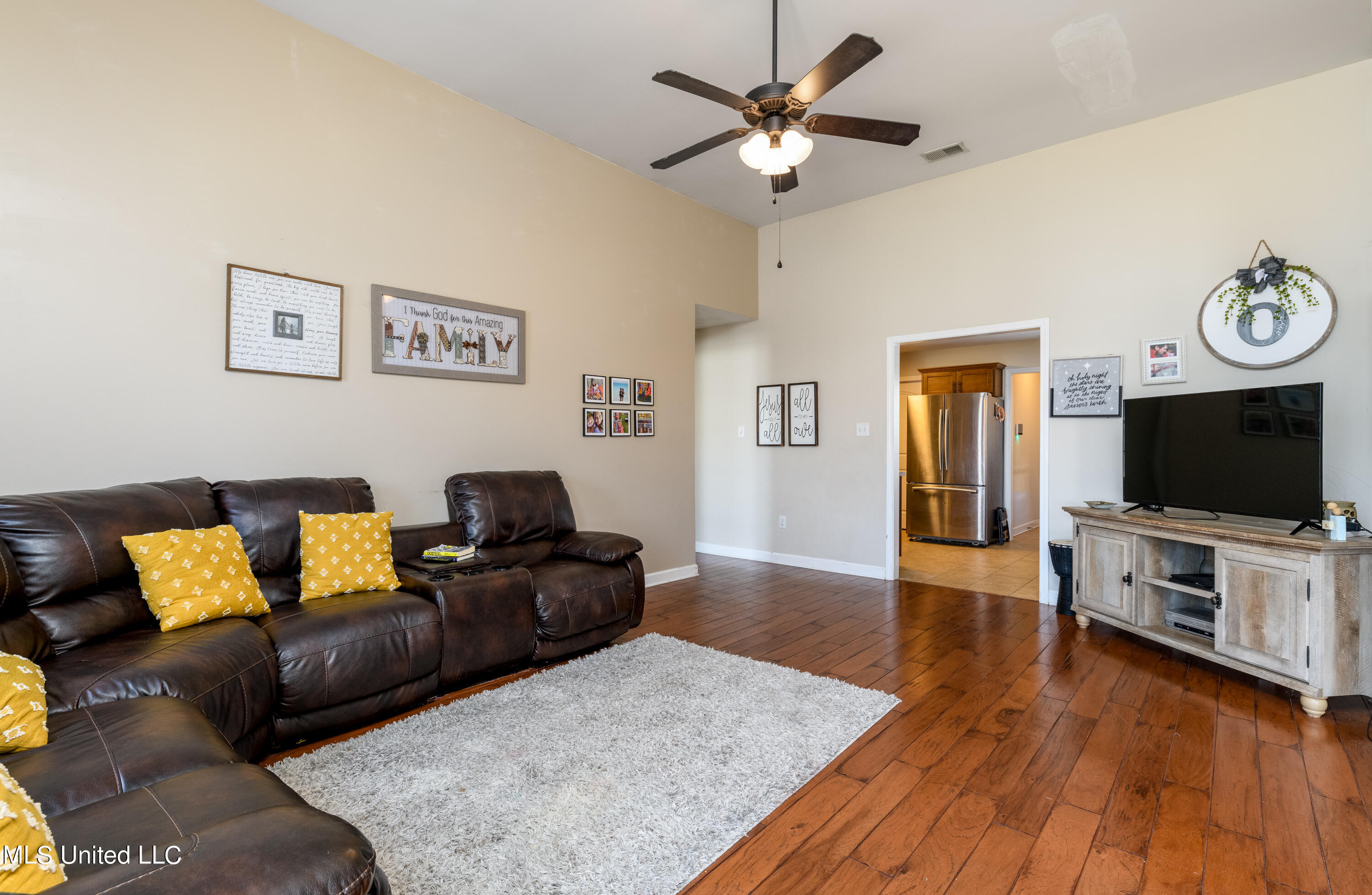3079 Logan's Loop Hernando, MS 38632 - Photo 5 of 20 3079 Logans Loop-19