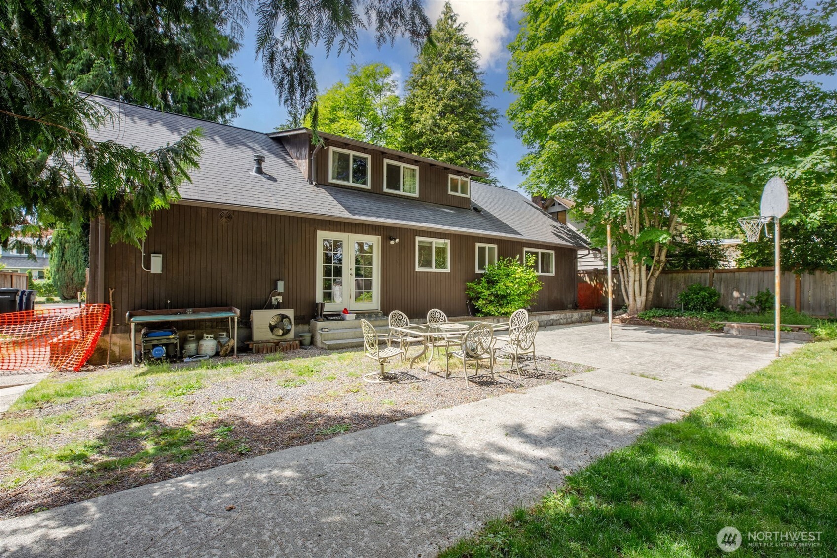18816 89th Avenue Northeast Bothell, WA 98011 - Photo 20 of 28