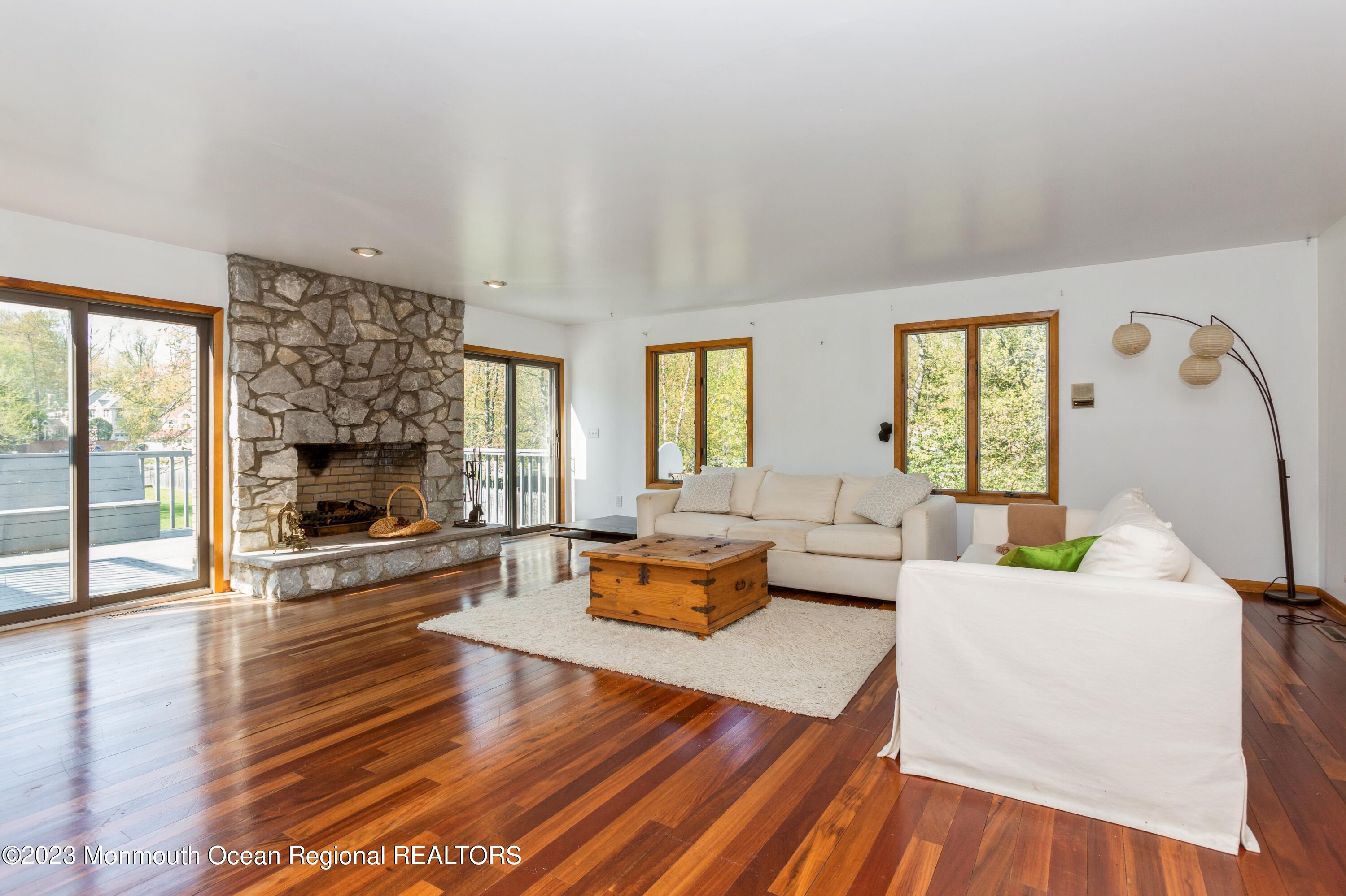 1121 Cooper Road Scotch Plains, NJ 07076 - Photo 14 of 43 12_1121CooperRd_2012_HiRes