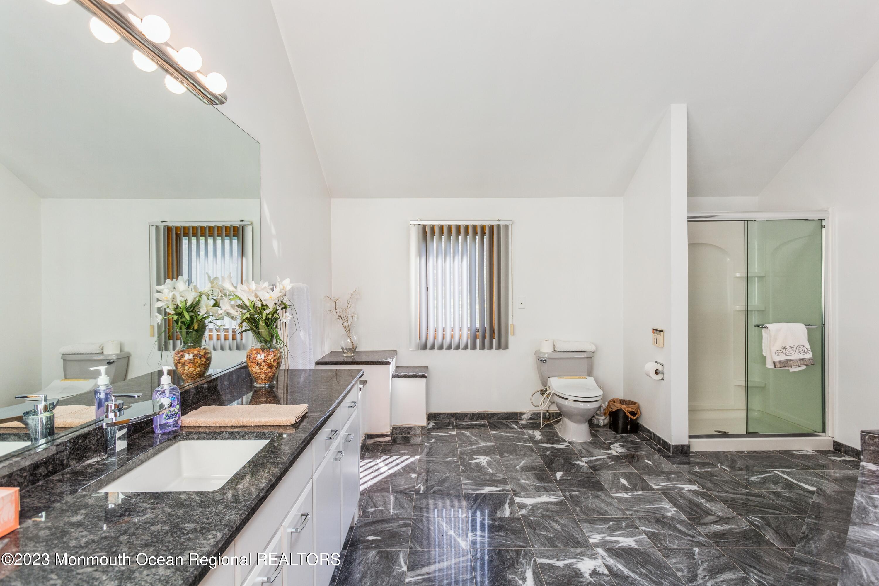 1121 Cooper Road Scotch Plains, NJ 07076 - Photo 21 of 43 23_1121CooperRd_2024_HiRes