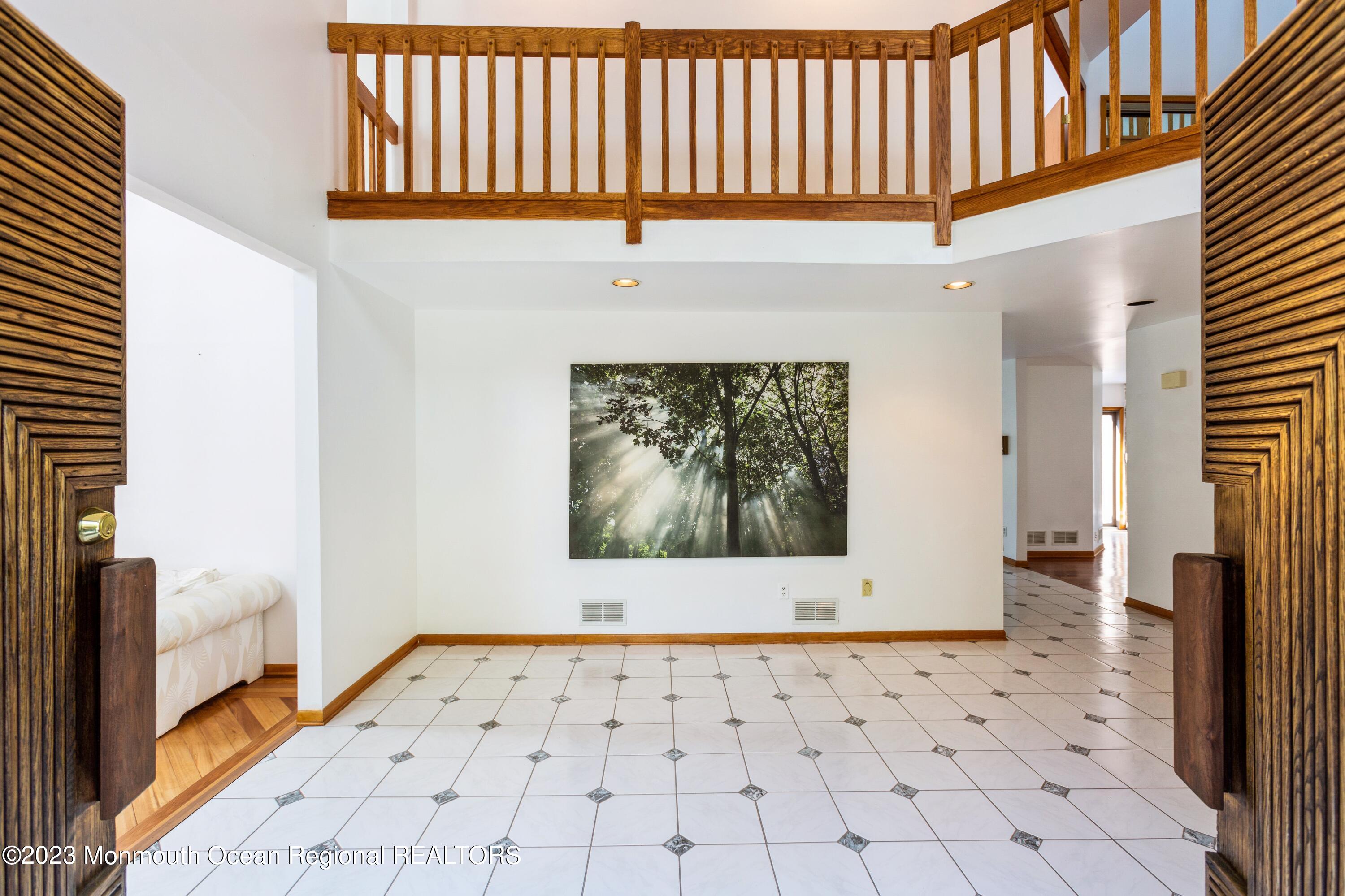 1121 Cooper Road Scotch Plains, NJ 07076 - Photo 5 of 43 01_1121CooperRd_2001_HiRes
