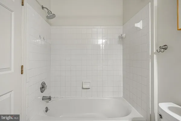 $2,650 | 596 Coach Hill Court, Unit C, West Chester, PA 19380