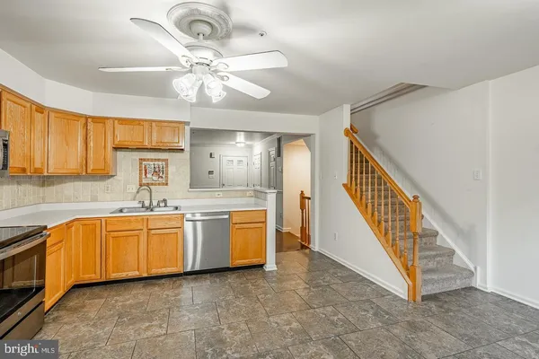 $2,650 | 596 Coach Hill Court, Unit C, West Chester, PA 19380