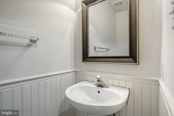 $2,650 | 596 Coach Hill Court, Unit C, West Chester, PA 19380