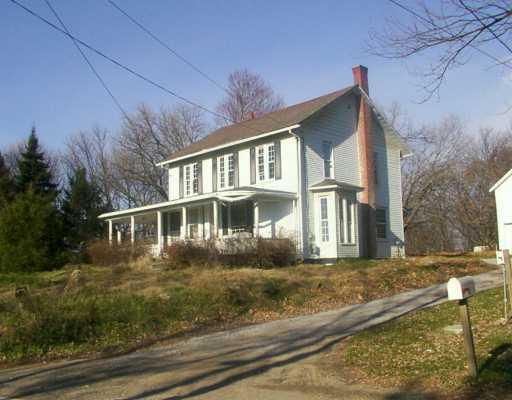 1031 Mt Jackson Road New Castle, PA 16102 - Photo 1 of 3 Exterior Front.