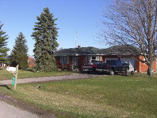 2331 East Labo Road Carleton, MI 48117 - Photo 2 of 9 544506-1.JPG