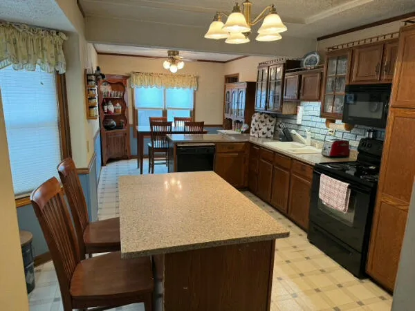 $239,900 | 2573 South 76th Street, West Allis, WI 53219