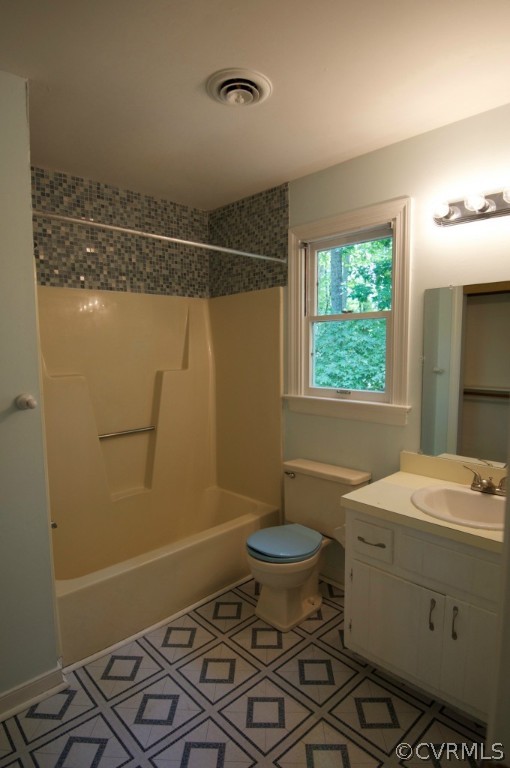 1106 Spirea Road Midlothian, VA 23236 - Photo 12 of 17 Gallery Image 12